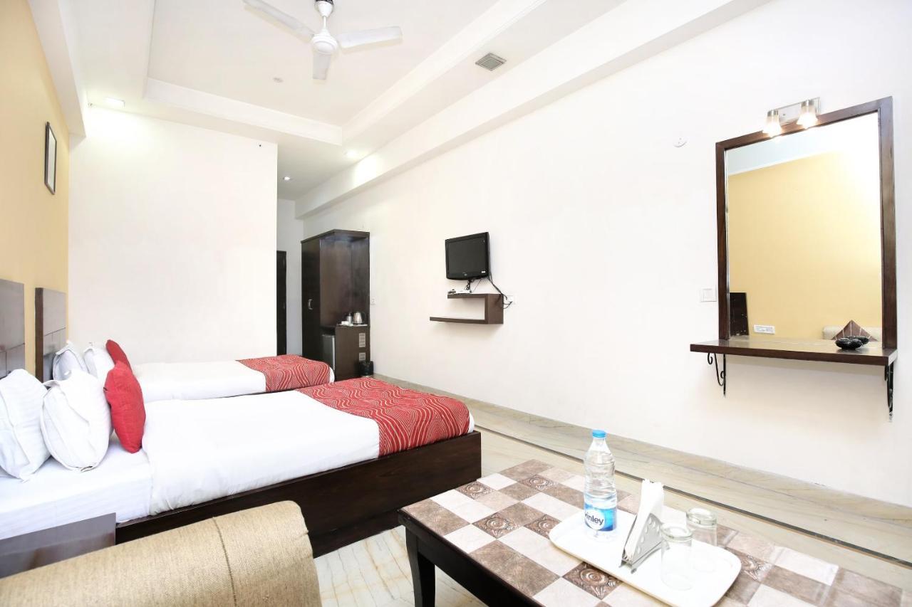 Capital O 15395 Hotel 42 Amritsar Ngoại thất bức ảnh
