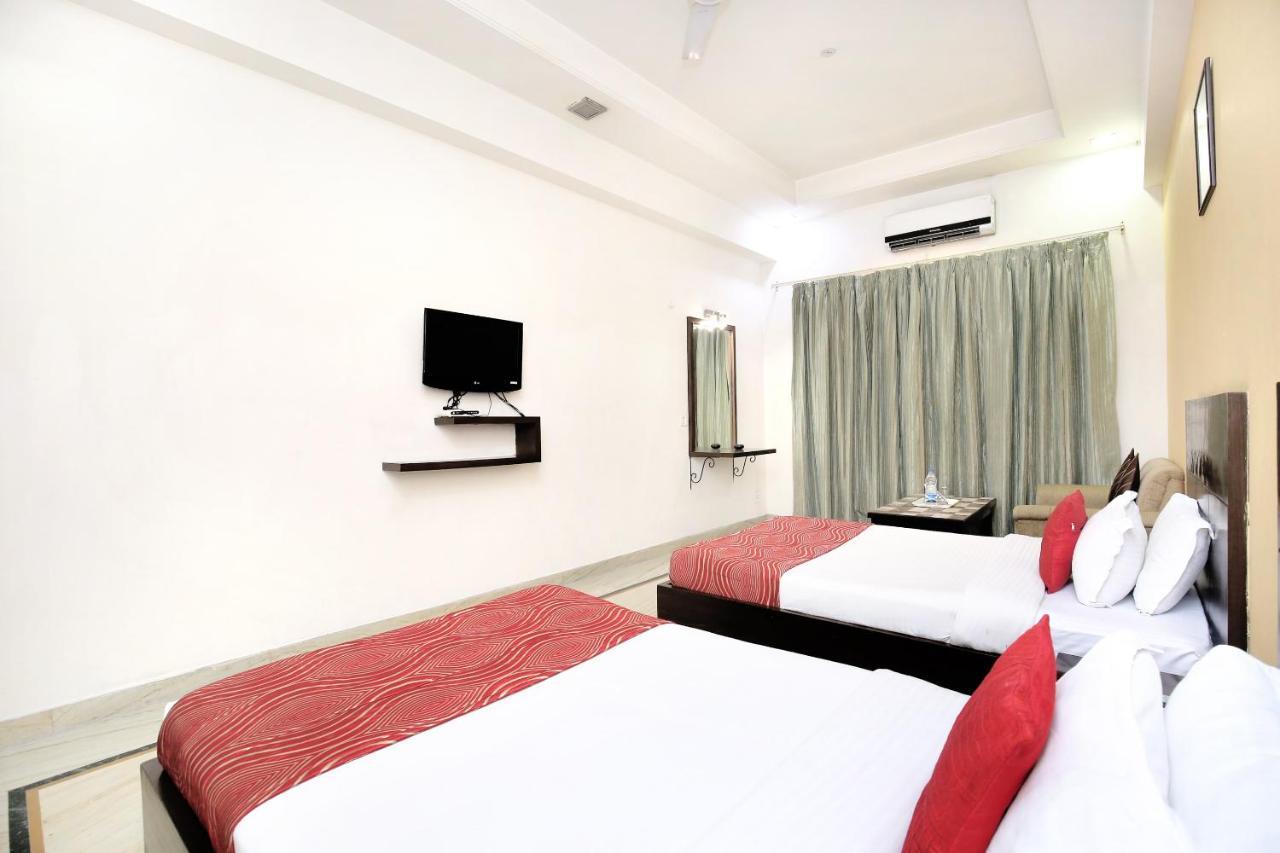 Capital O 15395 Hotel 42 Amritsar Ngoại thất bức ảnh