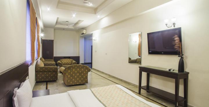 Capital O 15395 Hotel 42 Amritsar Ngoại thất bức ảnh